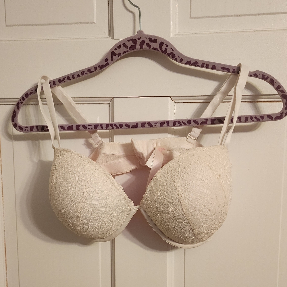 VS strapless bra